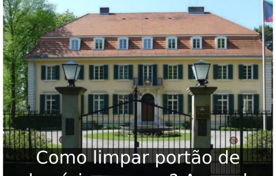 Como limpar portão de alumínio marrom
