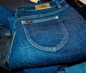 Como escolher peças de roupas jeans? 8 recomendações