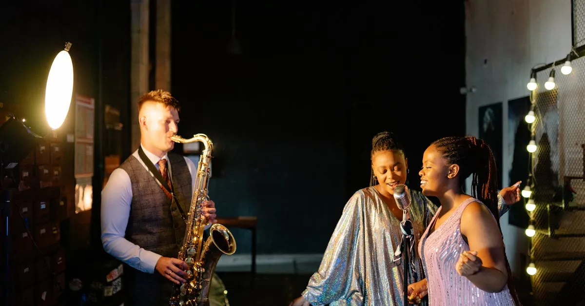 A música que toca no filme Todos Menos Você é inesquecível