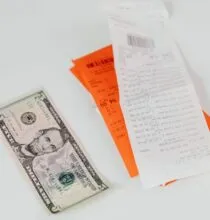 Descubra como dá para depositar dinheiro na lotérica!