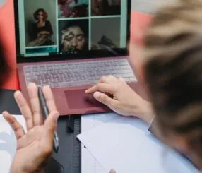 Atraia clientes com essa estratégia discreta e eficaz