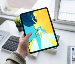 Como escolher o dispositivo ideal para estudar ou trabalhar em casa