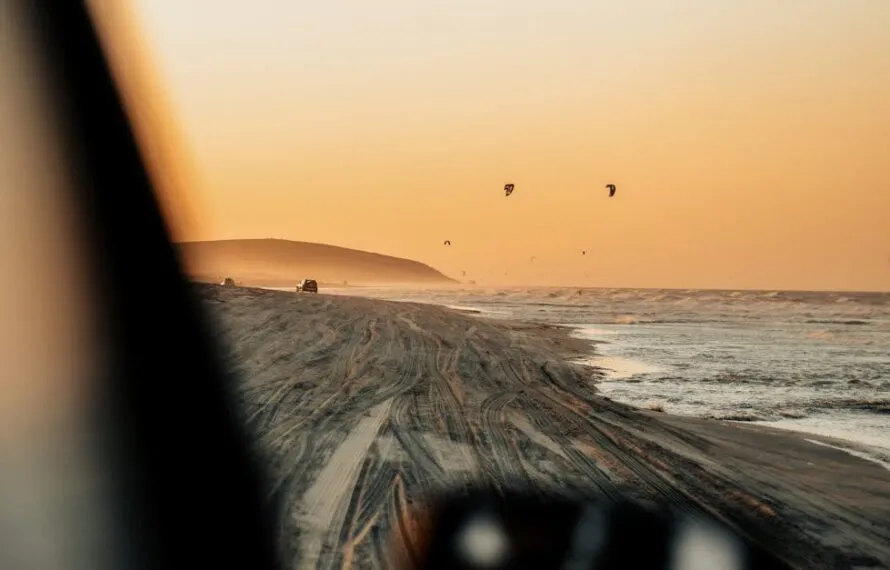 Descubra onde fica a Praia do Preá e suas belezas escondidas