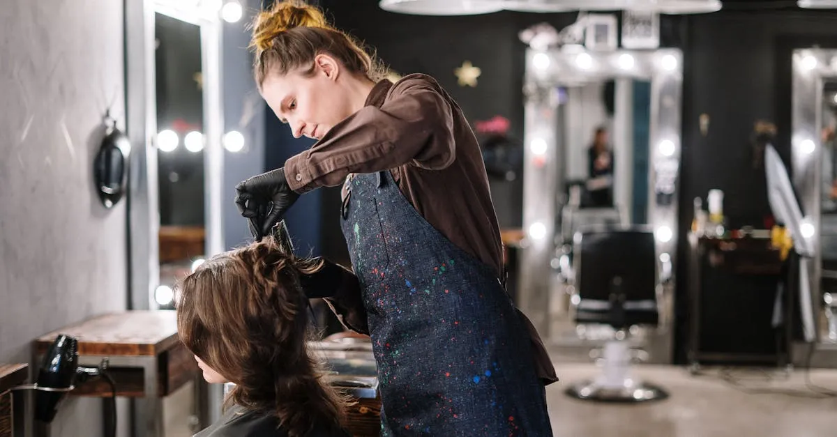 Quanto fatura um salão de beleza pequeno? Descubra agora!