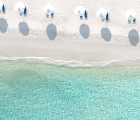 A praia mais próxima de Belo Horizonte é Guarapari