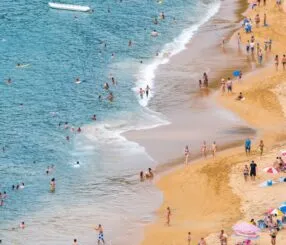 Descubra a praia de água salgada mais próxima de Goiás