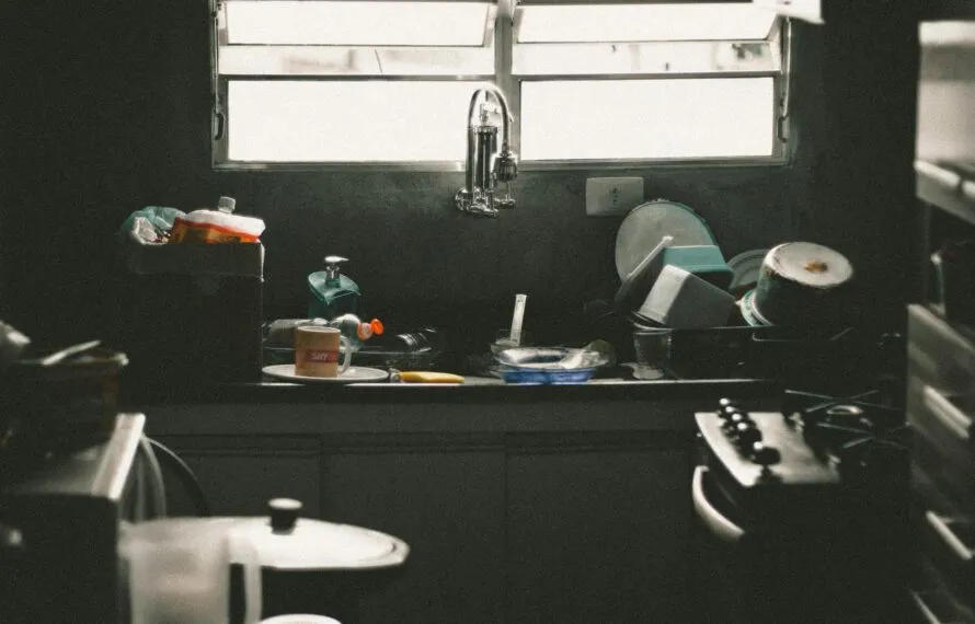 Como desentupir pia entupida com gordura acumulada