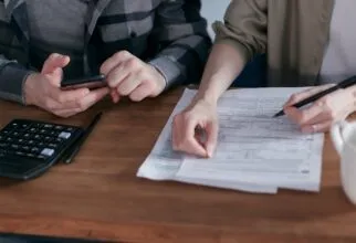 Começando a investir aos 50 anos: o que é preciso saber para dar os primeiros passos