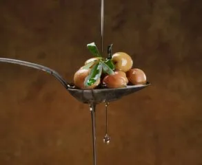 O que acontece com o corpo quando se consome azeite de oliva todos os dias