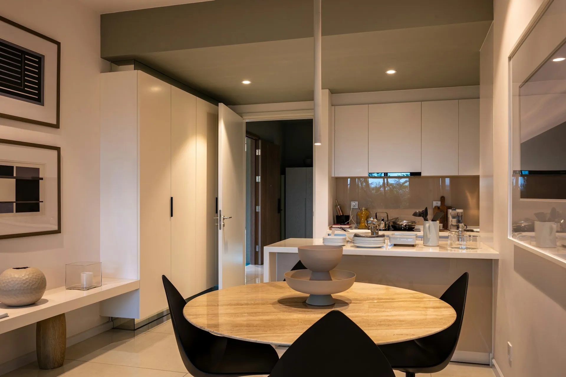 Conforto Familiar: Opções de Apartamento com 4 Suítes na Moema Sabiá